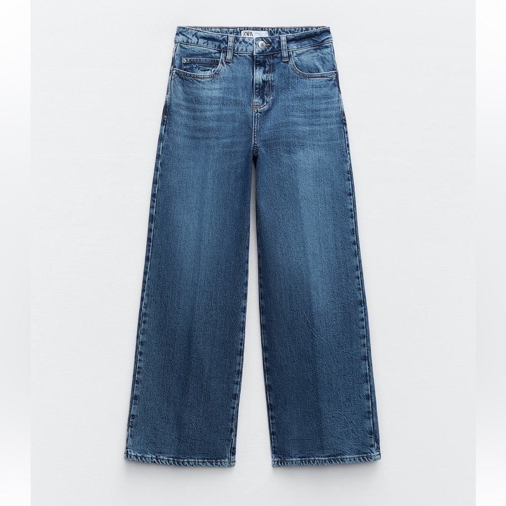 NWT size 2 wide leg crop Zara jeans.